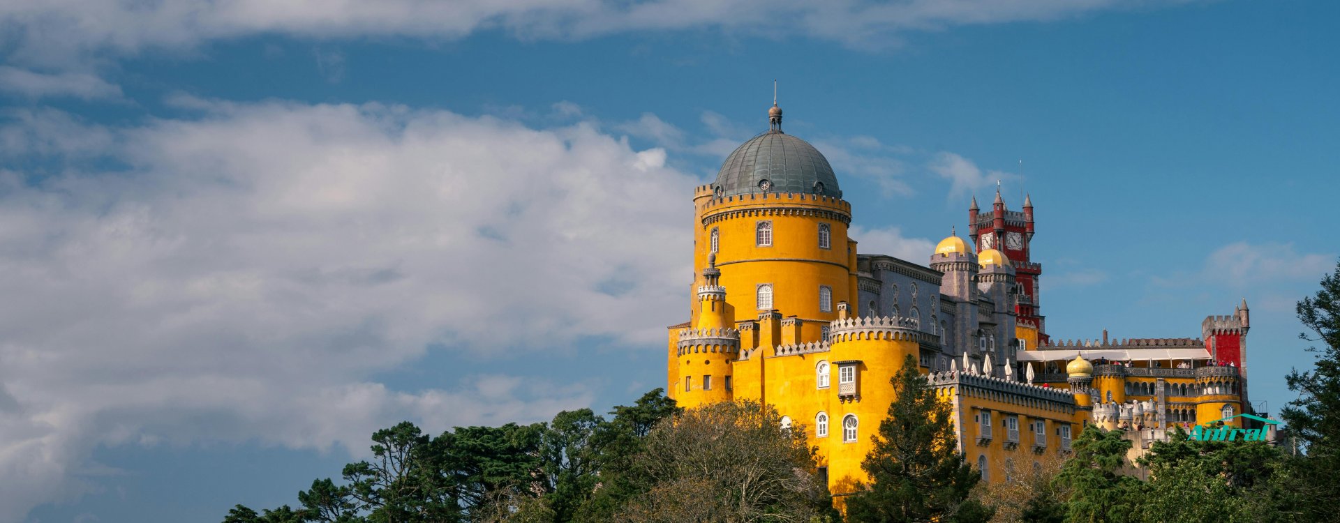 Sintra altera acesso às zonas condicionadas para táxis licenciados noutros municípios a partir de 1 de outubro
