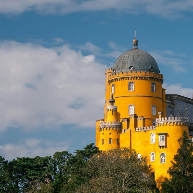 Sintra altera acesso às zonas condicionadas para táxis licenciados noutros municípios a partir de 1 de outubro